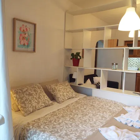 A Linda アパート *