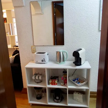 A Linda Apartman *